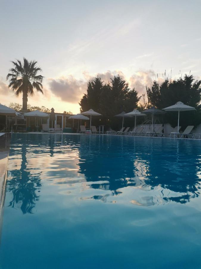 Sausan Hotel Сидарион Экстерьер фото